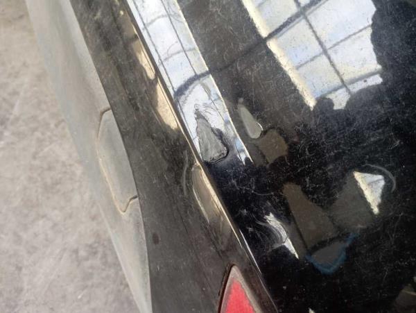 PARE CHOC ARRIERE VW - Vue 5